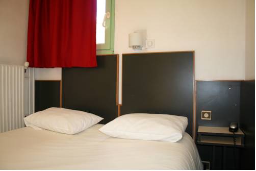 Imagen de la habitación del Hotel H&ocirc;tel La Chartreuse. Foto 9