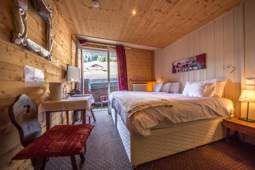 Imagen de la habitación del Hotel H&ocirc;tel La Chaumi&egrave;re, Morzine. Foto 12