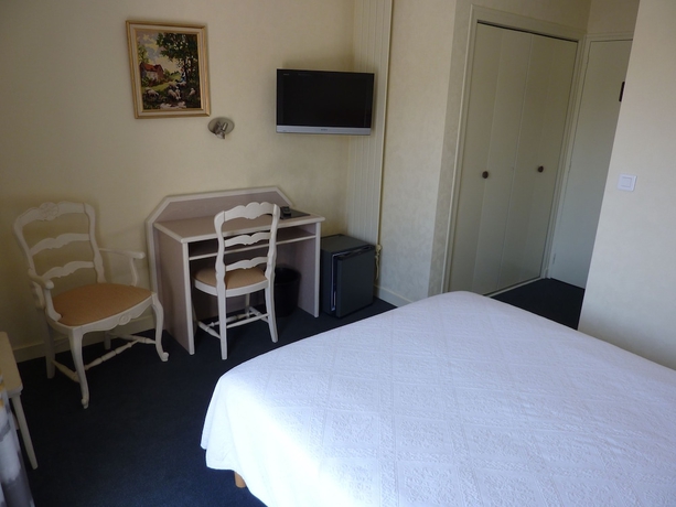 Imagen de la habitación del Hotel H&ocirc;tel La Concorde. Foto 7
