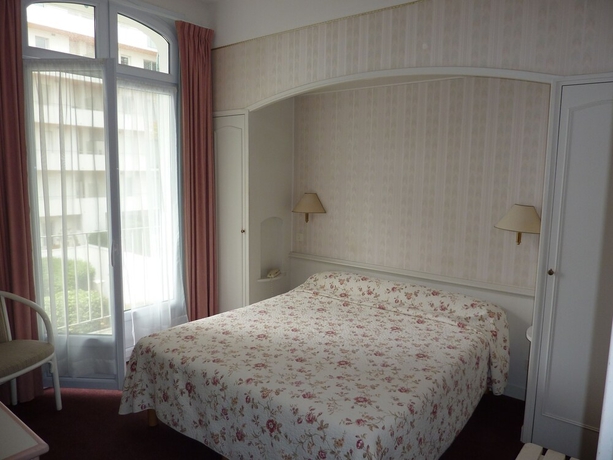 Imagen de la habitación del Hotel H&ocirc;tel La Concorde. Foto 9