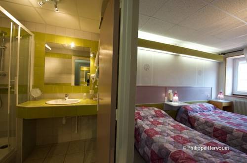 Imagen de la habitación del Hotel H&ocirc;tel La Cr&egrave;che. Foto 11