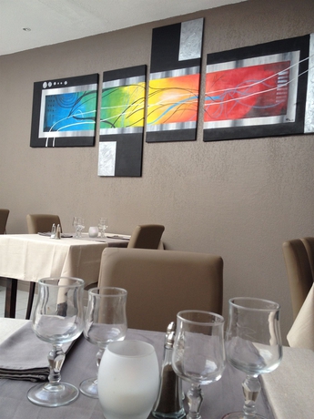 Imagen del bar/restaurante del Hotel H&ocirc;tel La Fr&eacute;gate. Foto 6