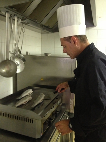 Imagen del bar/restaurante del Hotel H&ocirc;tel La Fr&eacute;gate. Foto 8