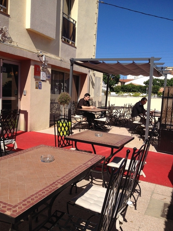 Imagen de los exteriores del Hotel H&ocirc;tel La Fr&eacute;gate. Foto 11