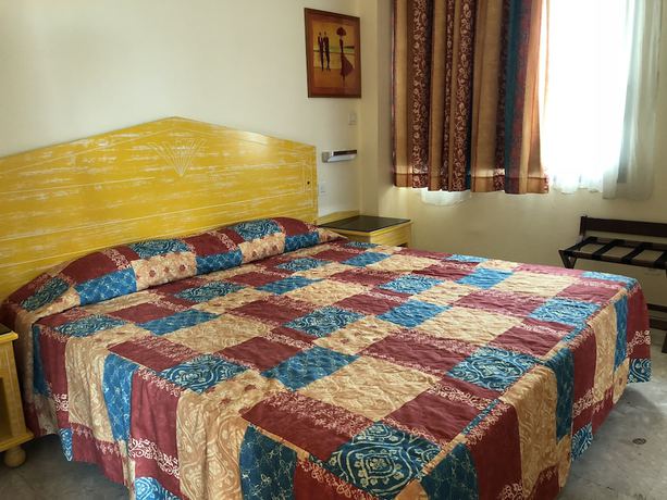Imagen de la habitación del Hotel H&ocirc;tel La Galleria. Foto 11