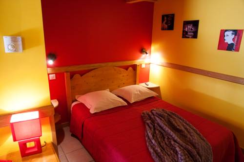 Imagen de la habitación del Hotel H&ocirc;tel La Garenne. Foto 14