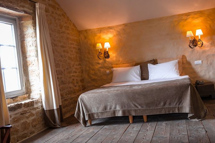 Imagen de la habitación del Hotel H&ocirc;tel La Grappe d\'Or. Foto 8