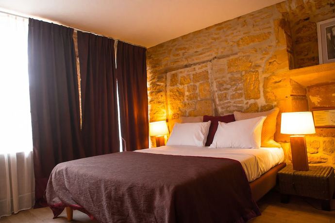 Imagen de la habitación del Hotel H&ocirc;tel La Grappe d\'Or. Foto 15