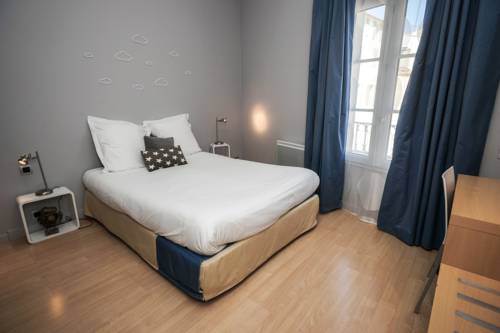 Imagen de la habitación del Hotel H&ocirc;tel La Jet&eacute;e. Foto 8