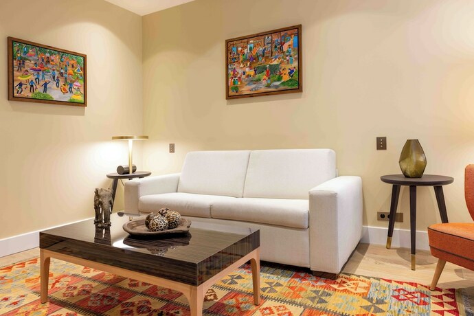 Imagen de la habitación del Hotel Hôtel La Mère Germaine. Foto 18