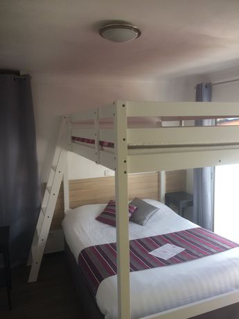 Imagen de la habitación del Hotel H&ocirc;tel La Petite Boh&egrave;me. Foto 11
