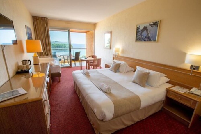 Imagen de la habitación del Hotel H&ocirc;tel La Pin&egrave;de. Foto 10
