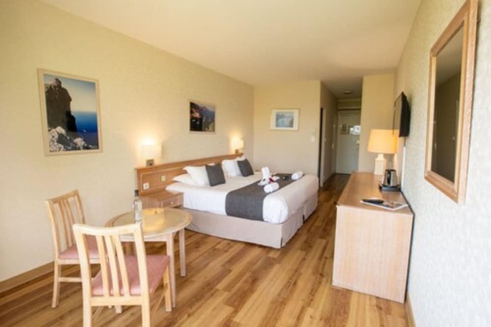 Imagen de la habitación del Hotel H&ocirc;tel La Pin&egrave;de. Foto 12