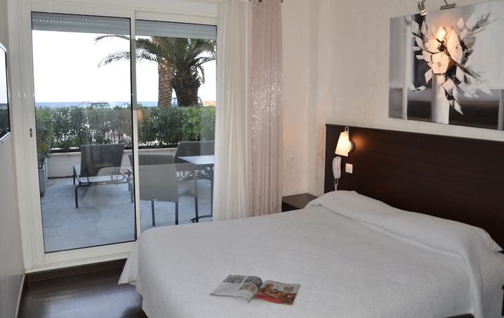 Imagen de la habitación del Hotel H&ocirc;tel La Plage. Foto 12