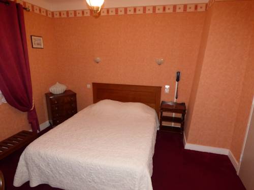 Imagen de la habitación del Hotel H&ocirc;tel La Pocati&egrave;re, COUTANCES. Foto 3