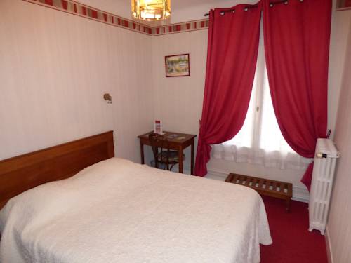 Imagen de la habitación del Hotel H&ocirc;tel La Pocati&egrave;re, COUTANCES. Foto 8