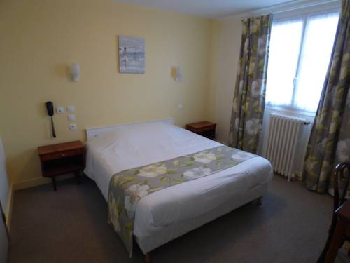 Imagen de la habitación del Hotel H&ocirc;tel La Pocati&egrave;re, COUTANCES. Foto 11