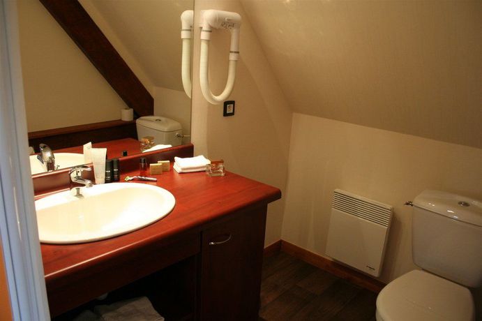Imagen de la habitación del Hotel Hôtel La Potinière Du Lac. Foto 7