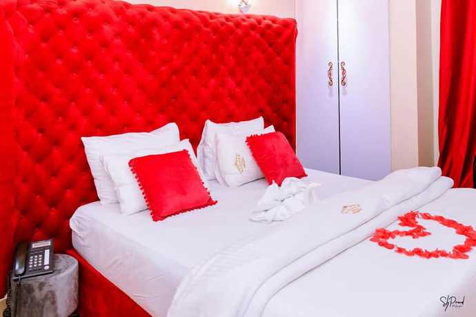 Imagen de la habitación del Hotel H&ocirc;tel La Principaut&eacute; Douala Bonapriso. Foto 6