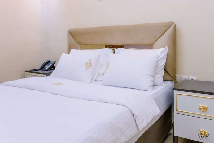 Imagen de la habitación del Hotel H&ocirc;tel La Principaut&eacute; Douala Bonapriso. Foto 9