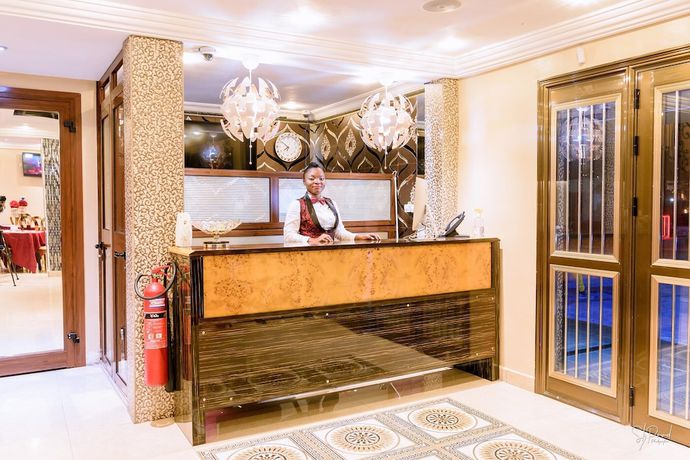 Imagen de los interiores del Hotel H&ocirc;tel La Principaut&eacute; Douala Bonapriso. Foto 20