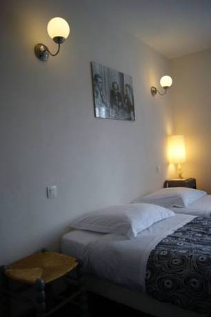 Imagen de la habitación del Hotel H&ocirc;tel La Renaissance. Foto 3
