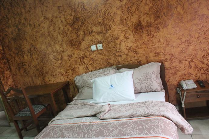 Imagen de la habitación del Hotel H&ocirc;tel La Renardi&egrave;re. Foto 5