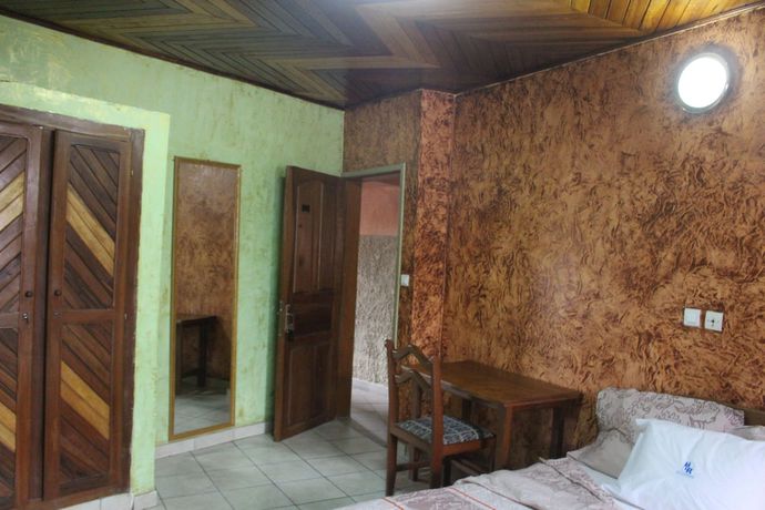 Imagen de la habitación del Hotel H&ocirc;tel La Renardi&egrave;re. Foto 12