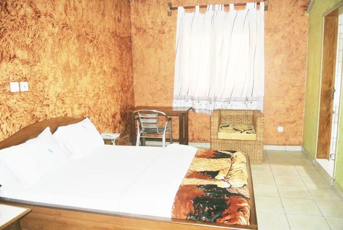 Imagen de la habitación del Hotel H&ocirc;tel La Renardi&egrave;re. Foto 16