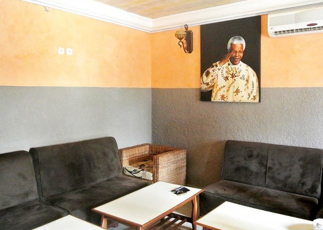 Imagen de la habitación del Hotel H&ocirc;tel La Renardi&egrave;re. Foto 18