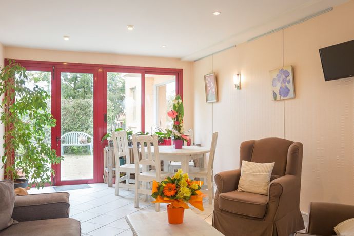 Imagen de la habitación del Hotel H&ocirc;tel La Terrasse Fleurie. Foto 11