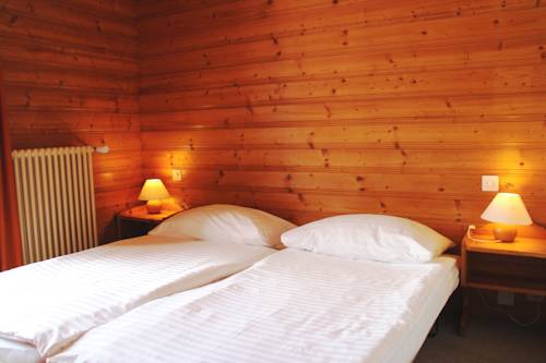 Imagen de la habitación del Hotel H&ocirc;tel La Tour D'a&iuml;. Foto 9