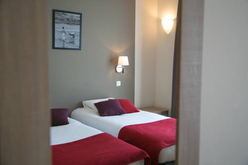Imagen de la habitación del Hotel H&ocirc;tel La Villa En L'&icirc;le. Foto 12