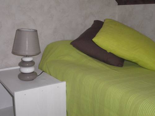 Imagen de la habitación del Hotel H&ocirc;tel La Voile Bleue. Foto 5