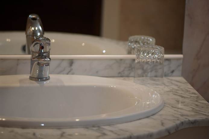 Imagen de la habitación del Hotel Hôtel Ladagnous. Foto 6