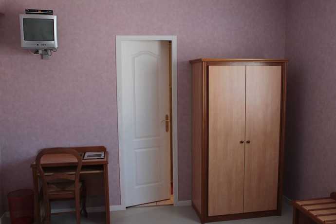 Imagen de la habitación del Hotel Hôtel Ladagnous. Foto 16