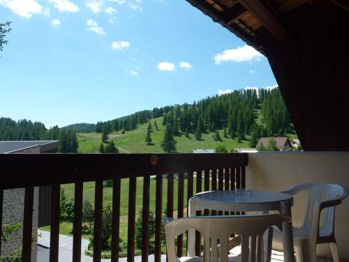 Imagen de la habitación del Hotel H&ocirc;tel L'adrech De Lagas. Foto 4