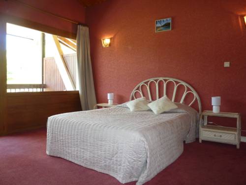 Imagen de la habitación del Hotel H&ocirc;tel L'adrech De Lagas. Foto 11