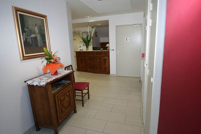 Imagen de los interiores del Hotel H&ocirc;tel Lafon. Foto 9