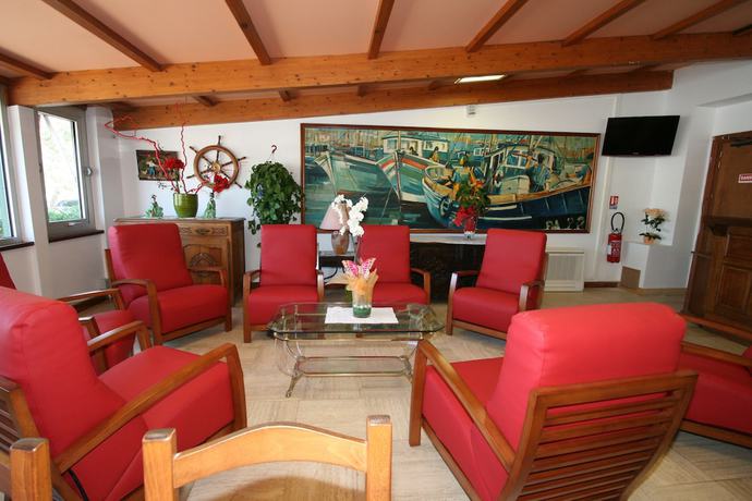 Imagen de los interiores del Hotel H&ocirc;tel Lafon. Foto 10