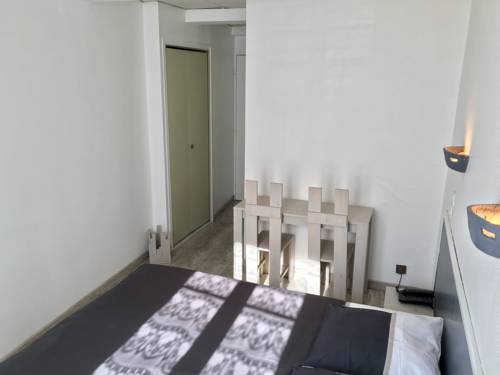 Imagen de la habitación del Hotel H&ocirc;tel L'aiglon. Foto 7