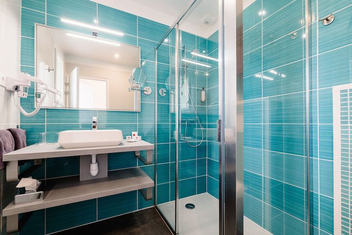 Imagen de la habitación del Hotel Hôtel Laminak, The Originals Relais (Relais du Silence). Foto 13