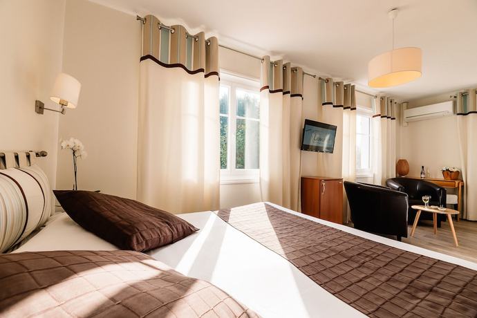 Imagen de la habitación del Hotel Hôtel Laminak, The Originals Relais (Relais du Silence). Foto 18