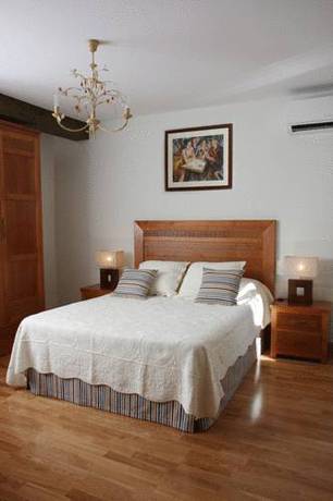 Imagen de la habitación del Hotel Hôtel Lastiry. Foto 3