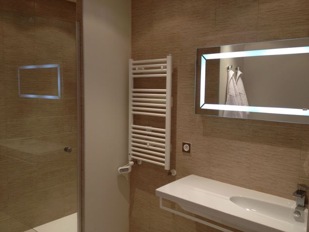 Imagen de la habitación del Hotel H&ocirc;tel Le 1837. Foto 3