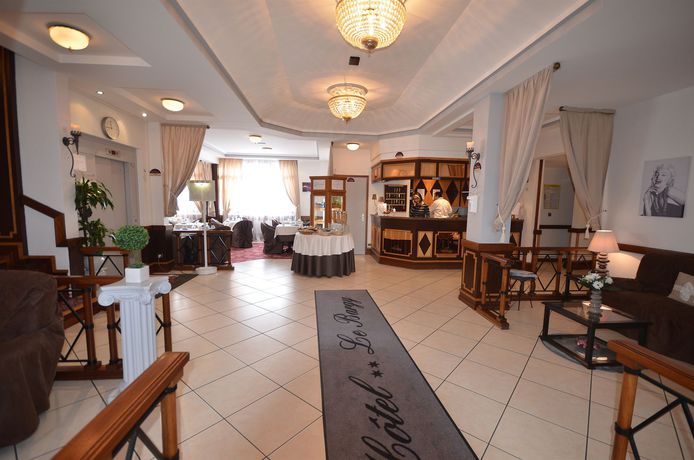 Imagen de la habitación del Hotel H&ocirc;tel Le Bargy. Foto 4