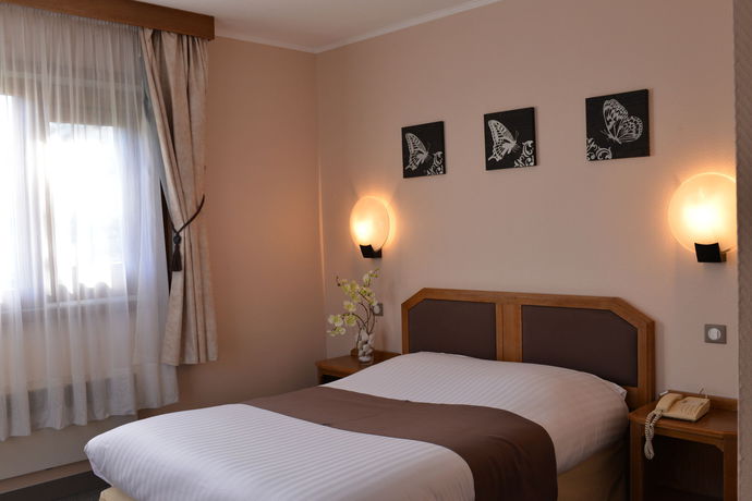 Imagen de la habitación del Hotel H&ocirc;tel Le Bargy. Foto 9