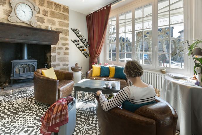 Imagen de los interiores del Hotel H&ocirc;tel Le Beaulieu, BEAULIEU-SUR-DORDOGNE. Foto 19