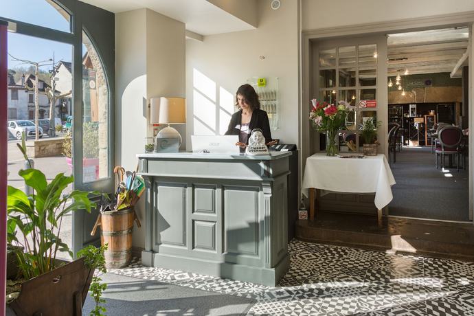 Imagen de los interiores del Hotel H&ocirc;tel Le Beaulieu, BEAULIEU-SUR-DORDOGNE. Foto 20