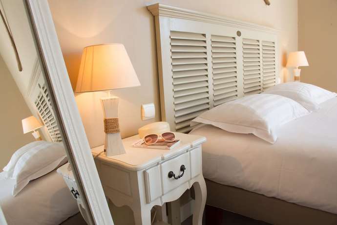 Imagen de la habitación del Hotel H&ocirc;tel Le Beaulieu, BEAULIEU-SUR-DORDOGNE. Foto 17